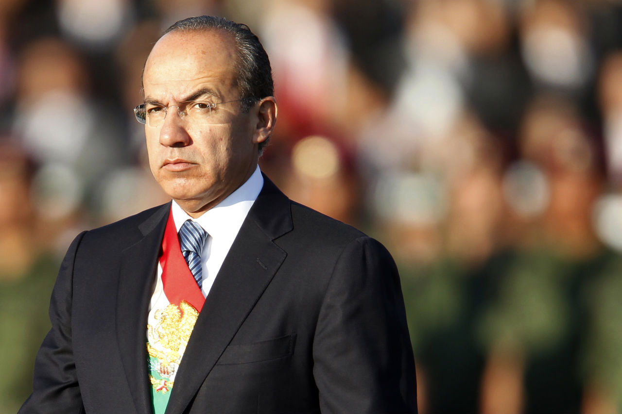 Calderón, el acoso y el derribo