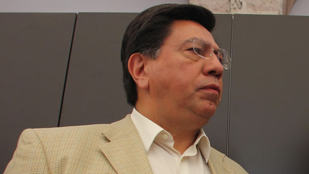 Reforma, relajo, resignación