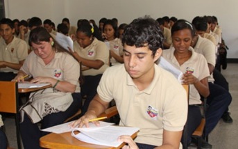 Convoca la Secretaría de Educación del DF a estudiantes a cursar el nivel Medio Superior en línea