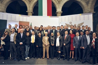 Encabeza Jefe de Gobierno ceremonia de la Independencia de México en el Palacio del Ayuntamiento