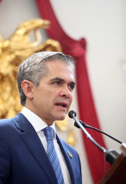 Anuncia el Jefe de Gobierno el Programa ALIMENTATE, un apoyo integral para grupos vulnerables que incluye alimentos, atención médica, capacitación, empleo
