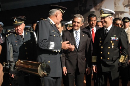 En el Zócalo se inauguró la Exposición “Fuerzas Armadas… Pasión por Servir a México”