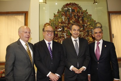 En la Feria Internacional del Libro del Palacio de Minería, el GCDMX obsequiará 10 mil libros