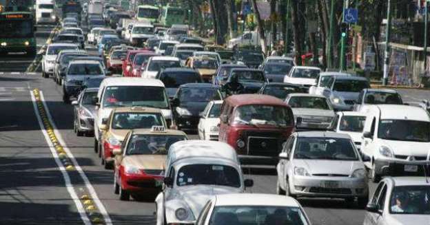 Restricciones, excepciones; universalidad