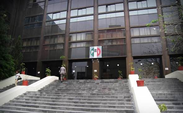 ¿Nuevo PRI?, viejas prácticas