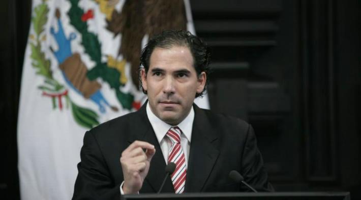 Entrega el PRI presidencia al PVEM