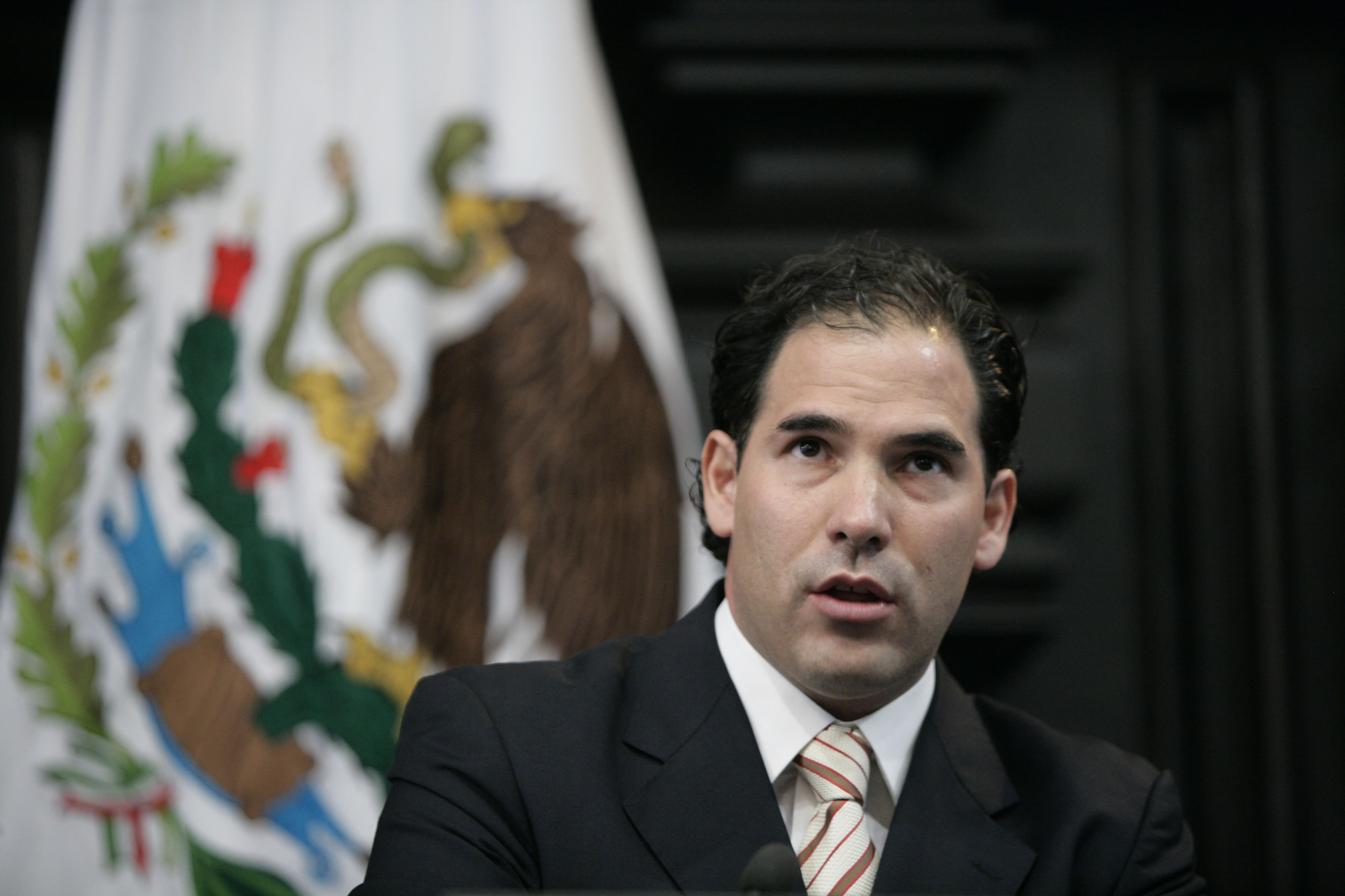 Necesitamos garantizar que no exista cobro de cuotas en las escuelas: Pablo Escudero