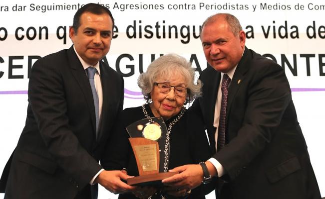 Homenajes, despedidas, arribos