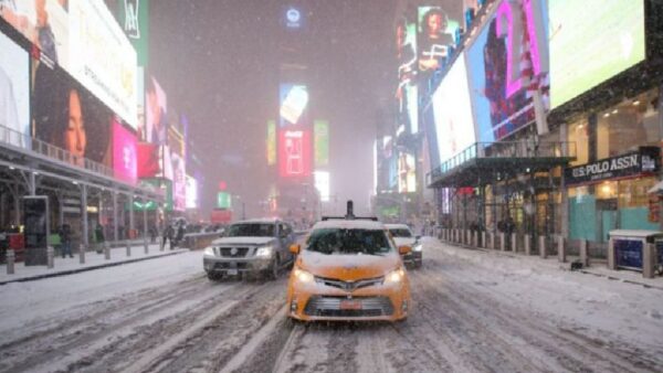 Buffalo, epicentro de tormenta invernal que ha cobrado 50 vidas en EU