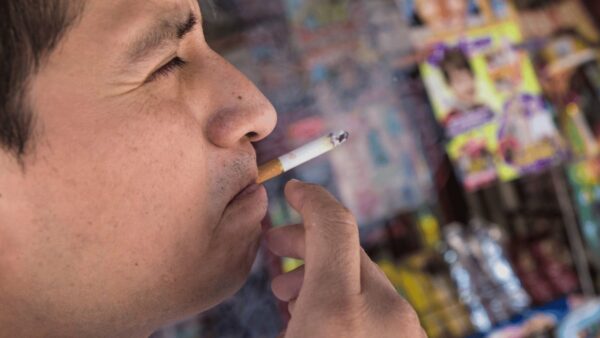 La ley para control del tabaco afecta 25 de ingreso de comercios denuncia ANPEC