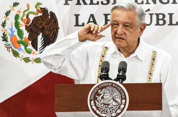 En el país de fantasía de AMLO la violencia y los desaparecidos no existen