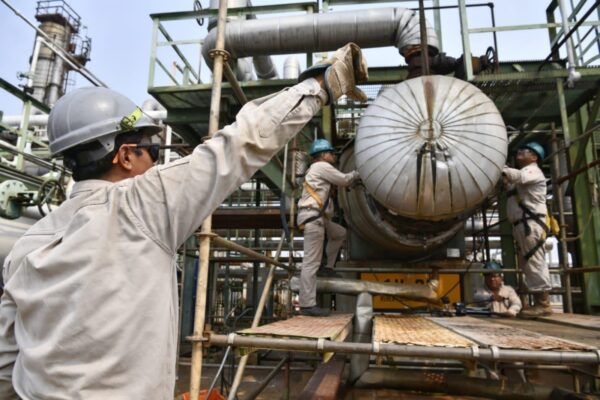 “En México es caro, contaminante y lento el proceso para refinar crudo pesado” (primera parte)