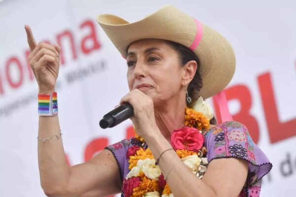 Claudia con “C”, camarada*
