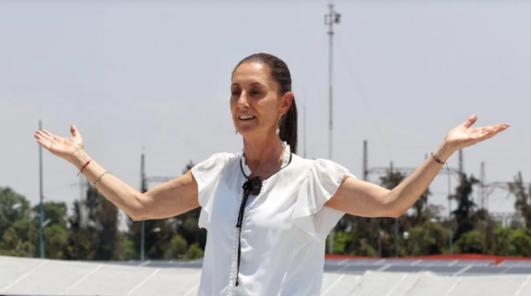 Como Díaz Ordaz, ofrece la mano