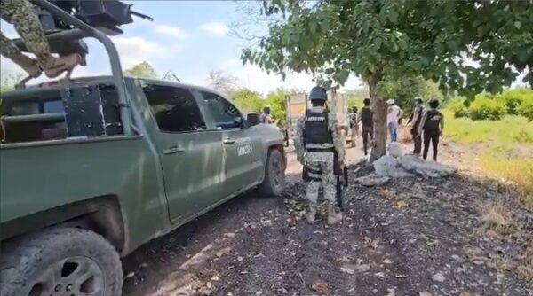 Emboscan a militares en Michoacán; atacados con drones explosivos y minas terrestres: 4 muertos