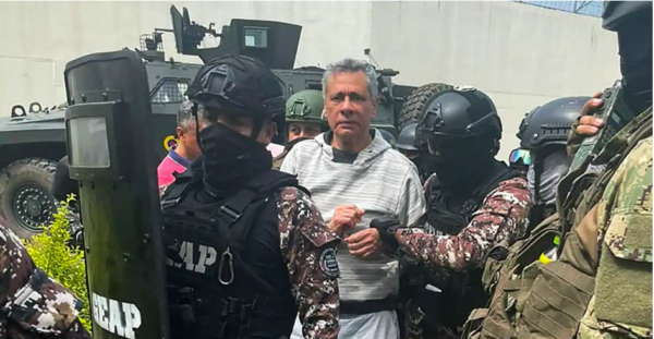 «No me arrepiento», asegura presidente de Ecuador por el asalto a la embajada de México en Quito