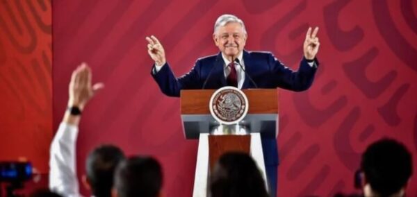 Los neo acridios, los independientes y el bolillito